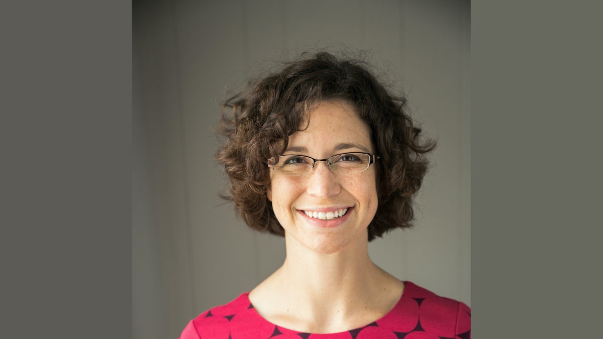 Mathematician Receives Jean Holloway Award for Excellence in Teaching ...