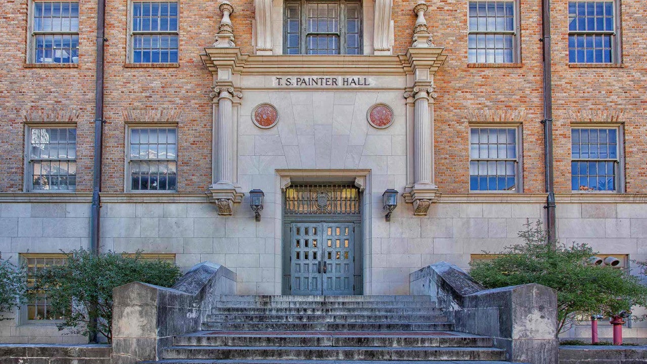 Exterior view of Painter Hall