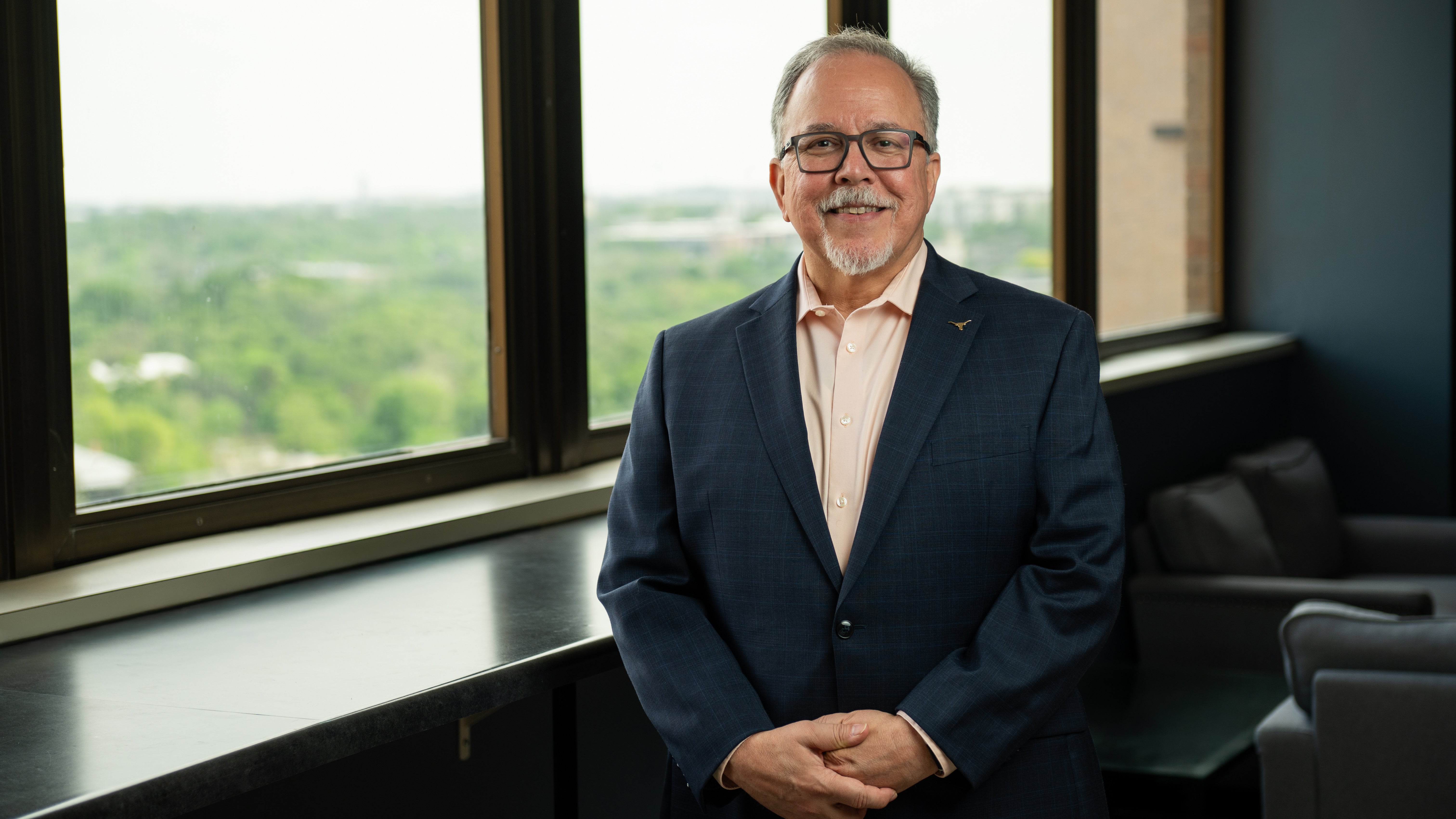 Image of James Alvarez 